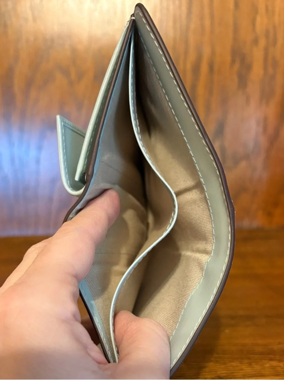 NWT-Radley London-Picton Place-Medium Bifold Wallet-Seashell Pattern-$108